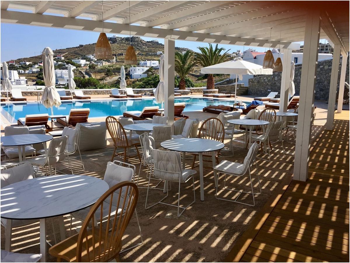 Osom Resort Орнос Екстериор снимка